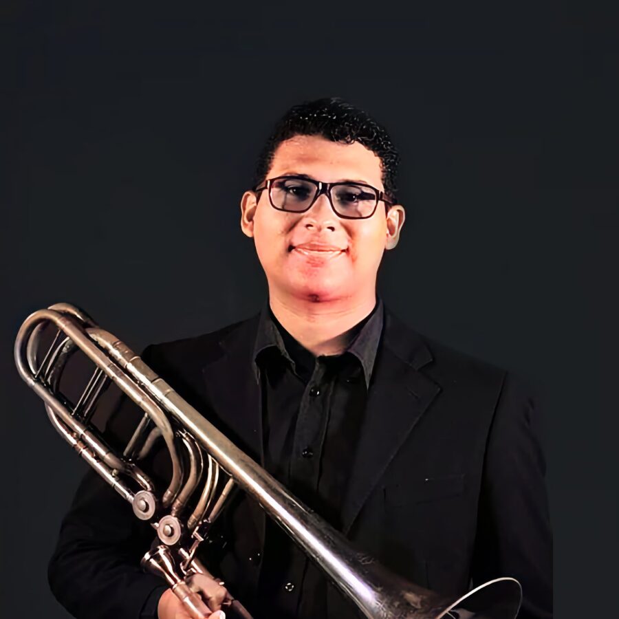 Santiago Vega - trombón